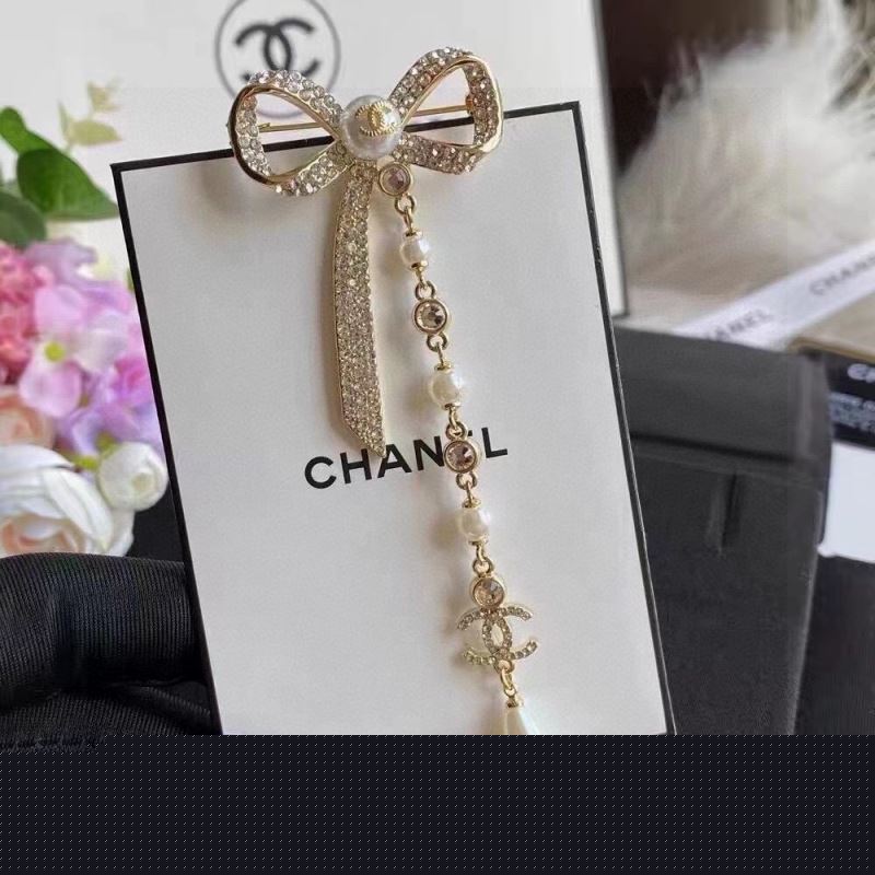 Ch*el brooches